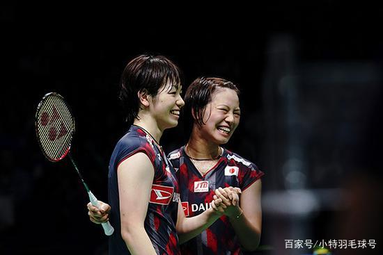 爱游戏体育-丹麦队力克德国队，黄鸭组合统治全场